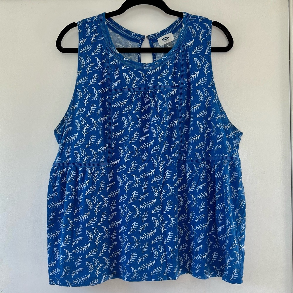 Old Navy Blue Sleeveless Top